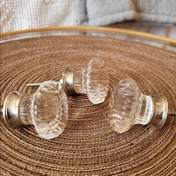 Anthropologie Other Anthropologie Glass Hardware For And Drawers 3 Pieces Poshmark